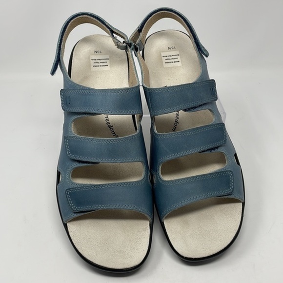 💎 RARE FIND 💎 Barefoot Freedom “Alma” Leather FULLY Adjustable Sandals SZ 13N - Picture 9 of 10